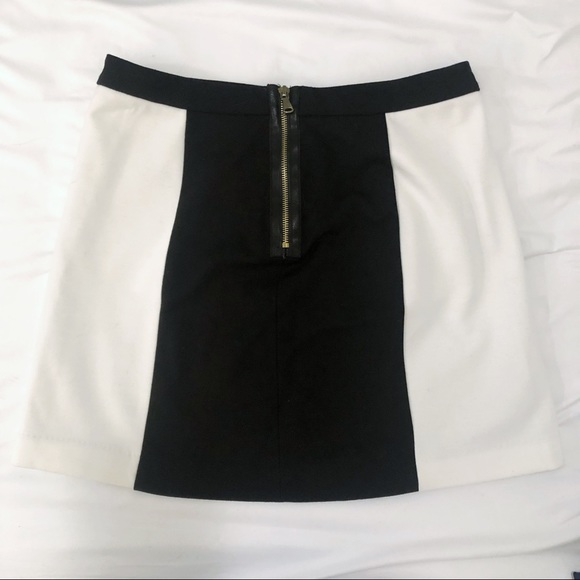 Vivienne Tam Black and White A-Line Mini Skirt - Picture 2 of 3